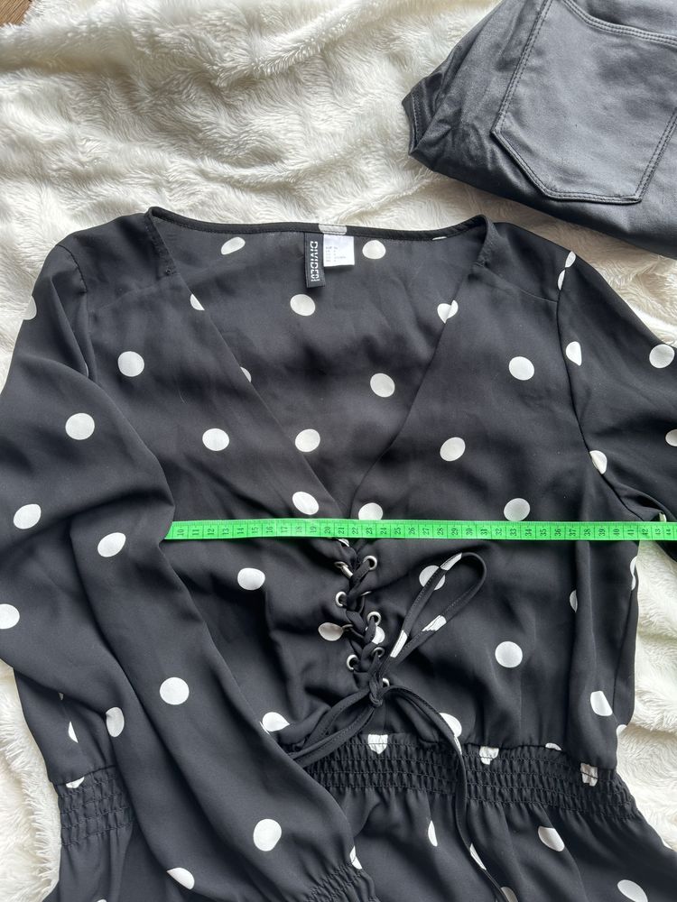 Bluzka z długim rękawem czarna w groszki krótka bluzeczka H&M
