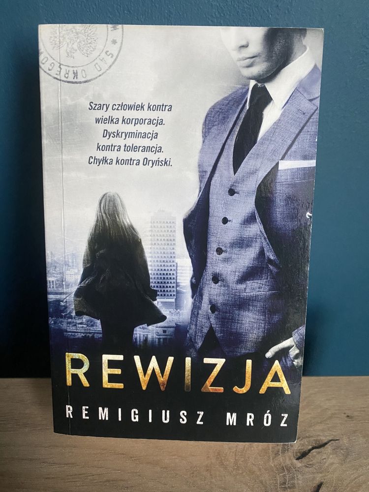 Remigiusz Mróz REWIZJA wersja podróżna stan idealny