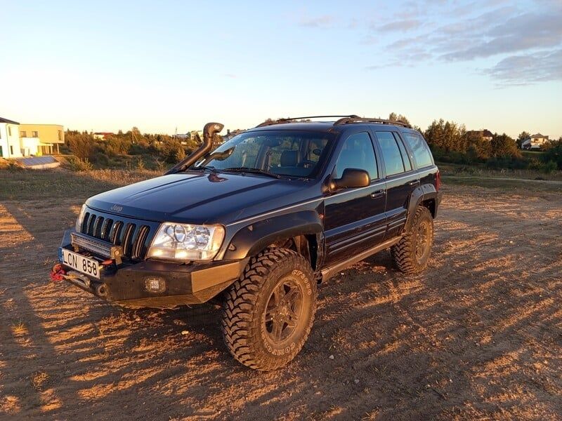 Jeep Grand Cherokee 2001 року