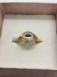 Złoty pierścionek cyrkonie r.12, 585, 1,98 g