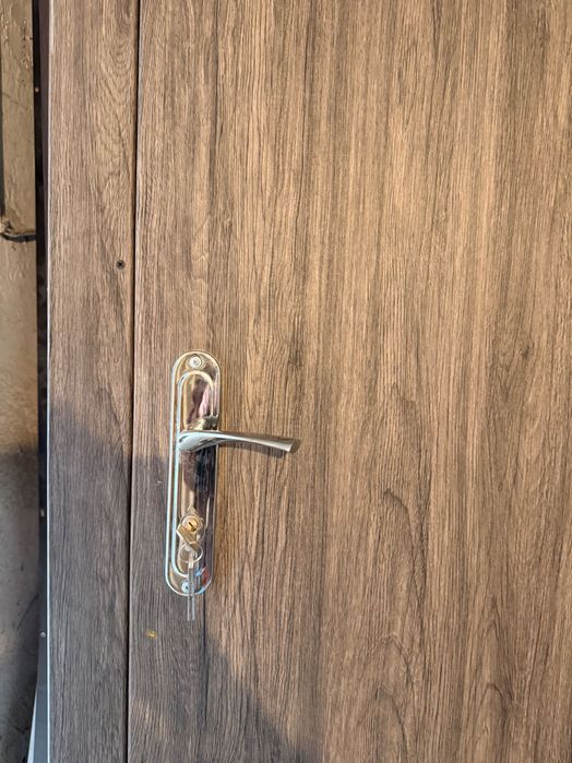 Двери входные с накладками МДФ