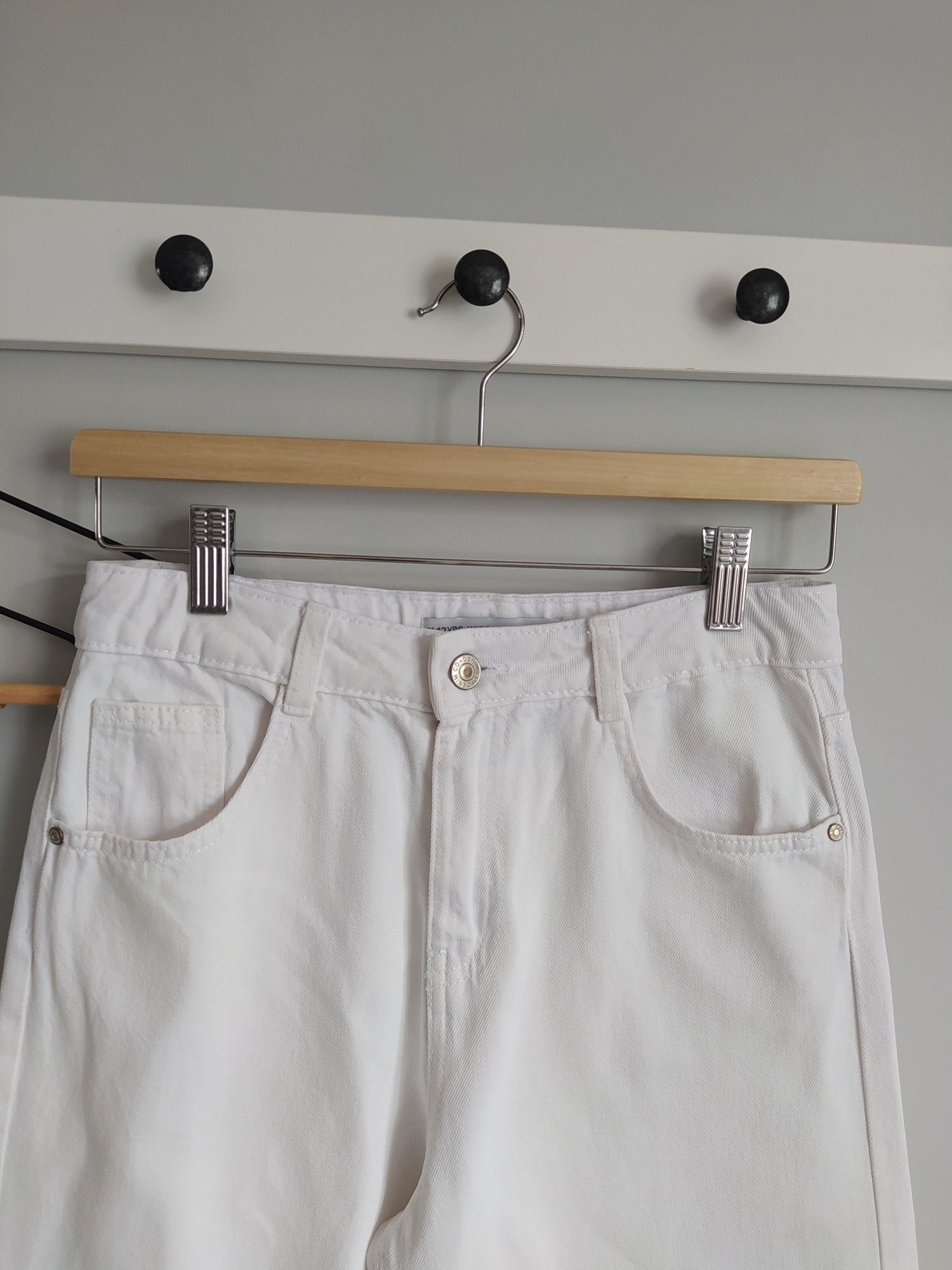 Białe dziewczęce, szerokie spodnie dżinsowe Wide Leg Denim 146-152