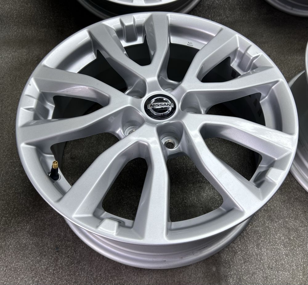 Диски R17 5 114.3 et45 J7 Оригінал Nissan Xtrail rogue ніссан рог