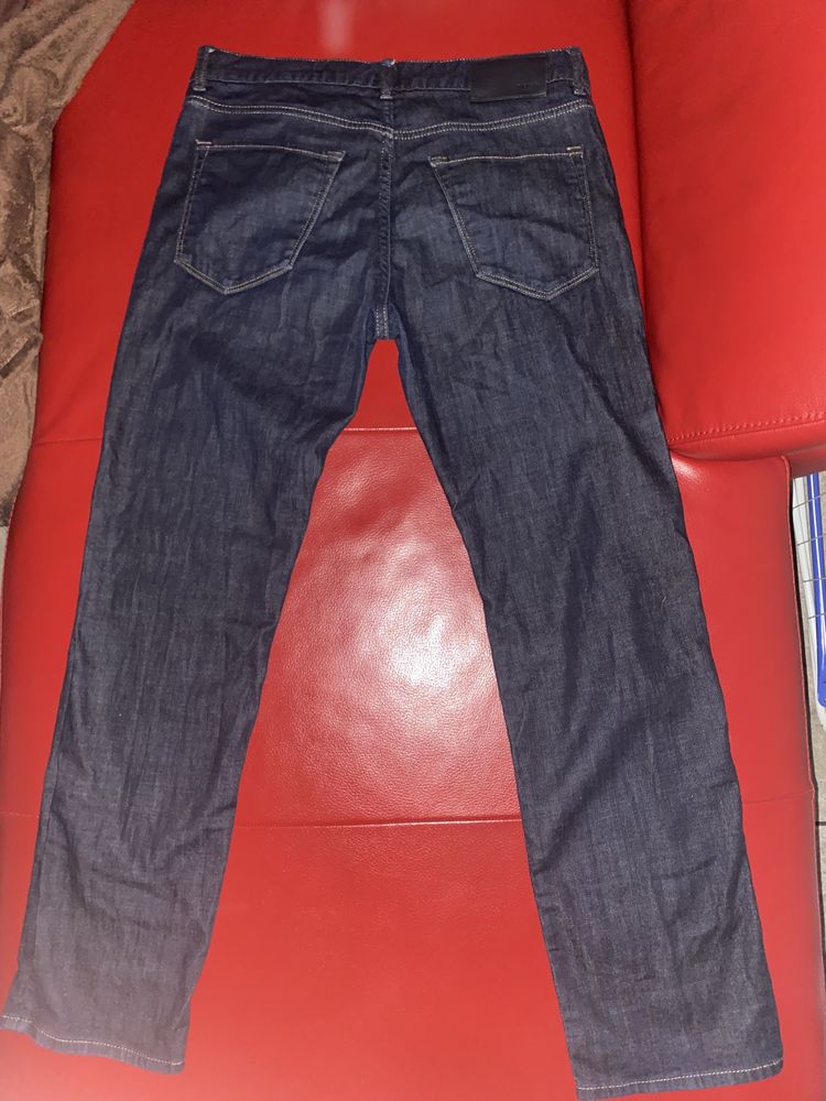 Jeansy Hugo Boss