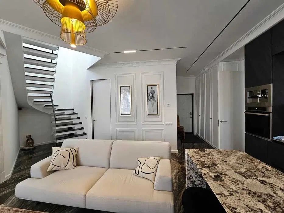 Продам 3-кімн.кв-ру із власною терасою ЖК Greenville на Печерську