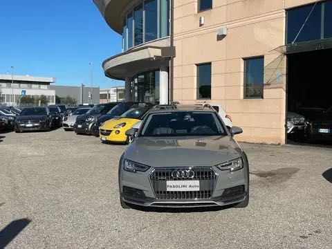 Audi A4 Allroad 2018 року