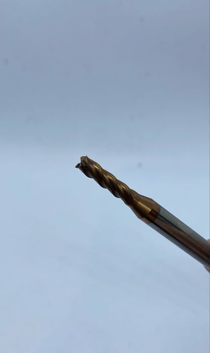 Твердосплавна кінцева фреза UEX – 4 мм, 4F, TiAlN, D4.0×15×D6×100L