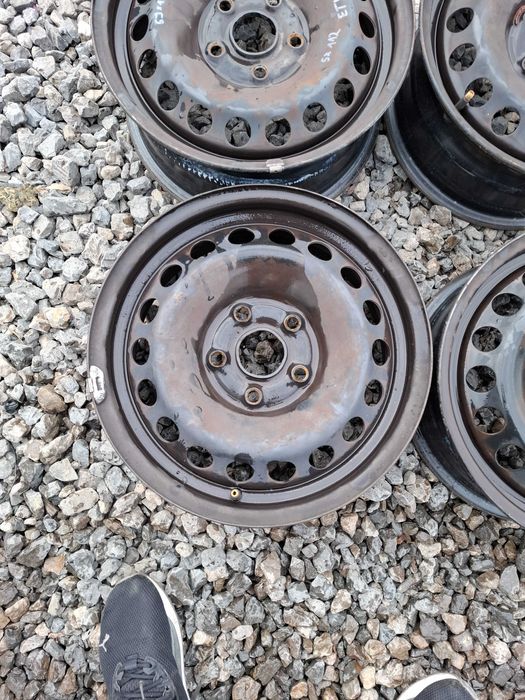 Felgi stalowe VW Golf V Touran Octavia II  15" 5x112  ET47 6Jx15