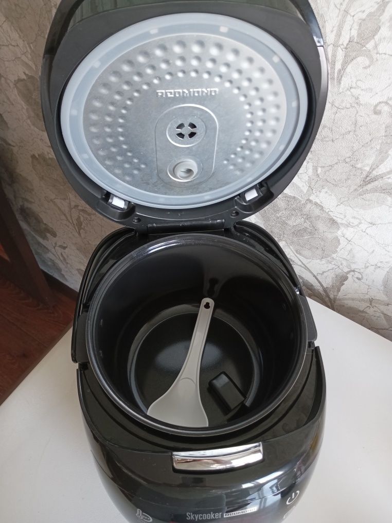 Нова мультиварка Redmond SkyCooker RMC-M903S з Bluetooth! 151 програма