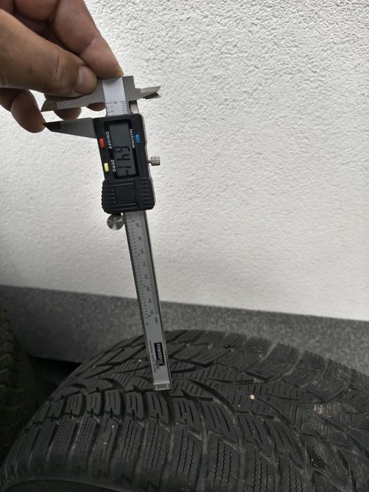 Opony zimowe Nokian cena za 4szt
