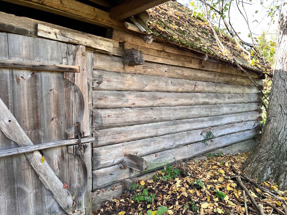 Stodola drewniana z bali do rozbiorki