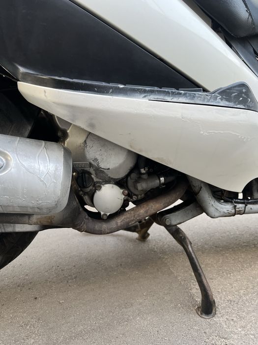 Макси скутер Suzuki Skywave 250сс