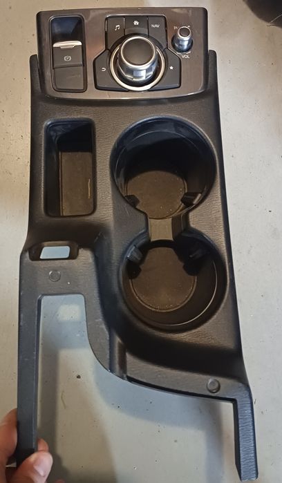 Mazda cx5 panel konsoli  ramka PILNIE