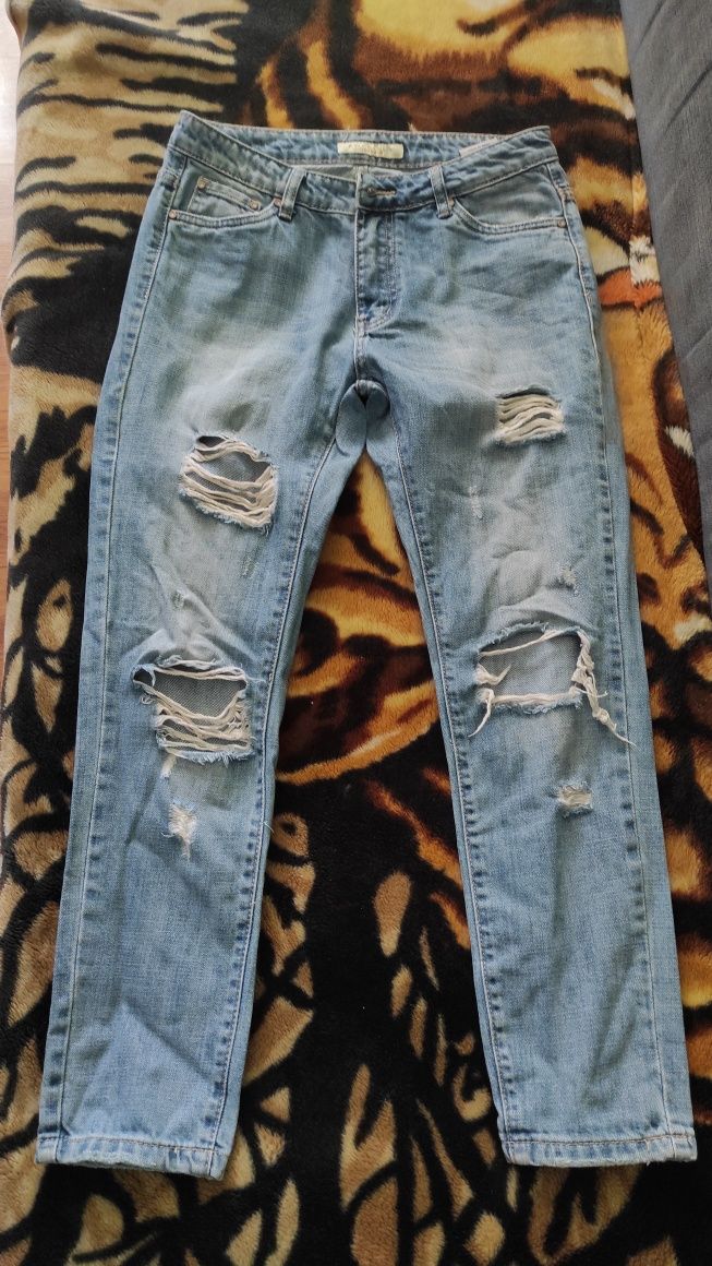 Spodnie damskie jeansy 36