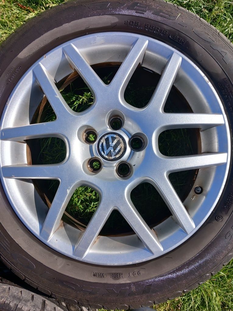 Alu felgi 16 VW golflV