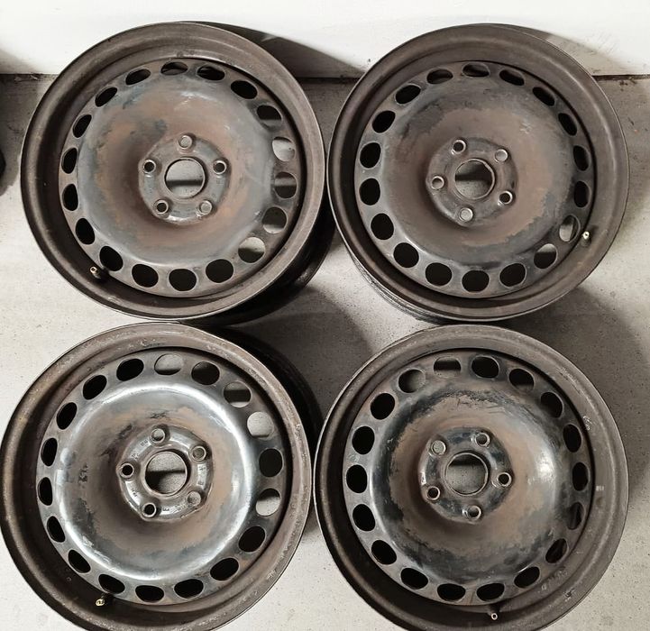 Komplet felg stalowych 5x112 16'