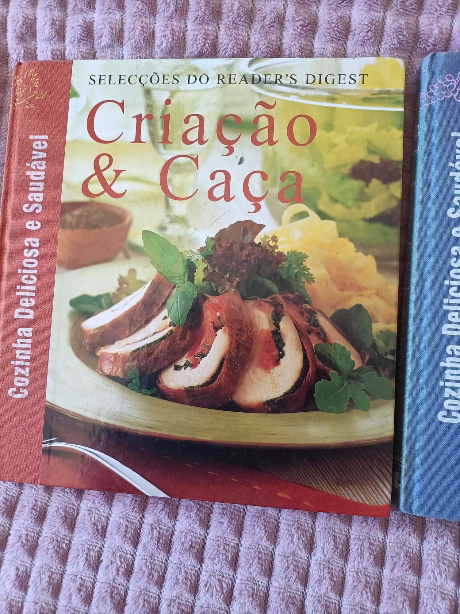 Livro culinária Criação e caça e fruta e sobremesa