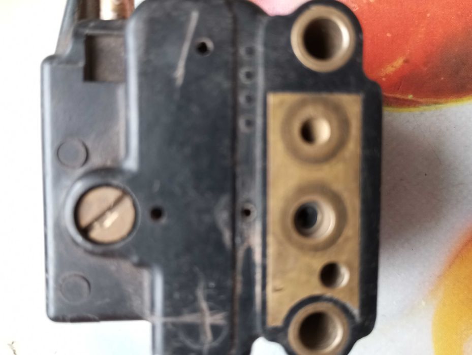 Датчик ЄГРД Мерседес W201 190E.