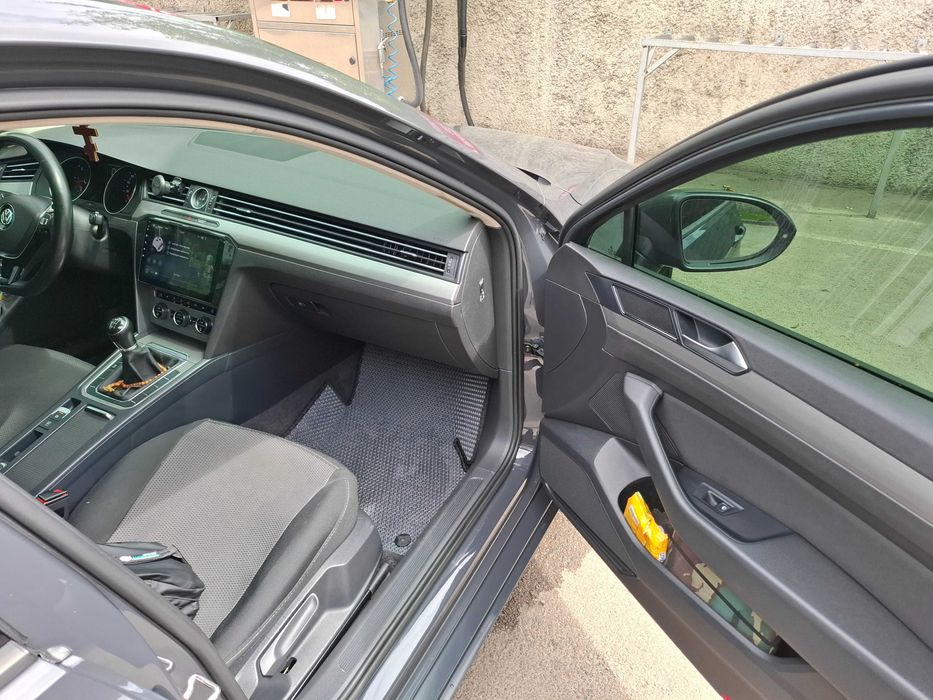 Volkswagen Passat 2015 B8 • 1.6TDI MT