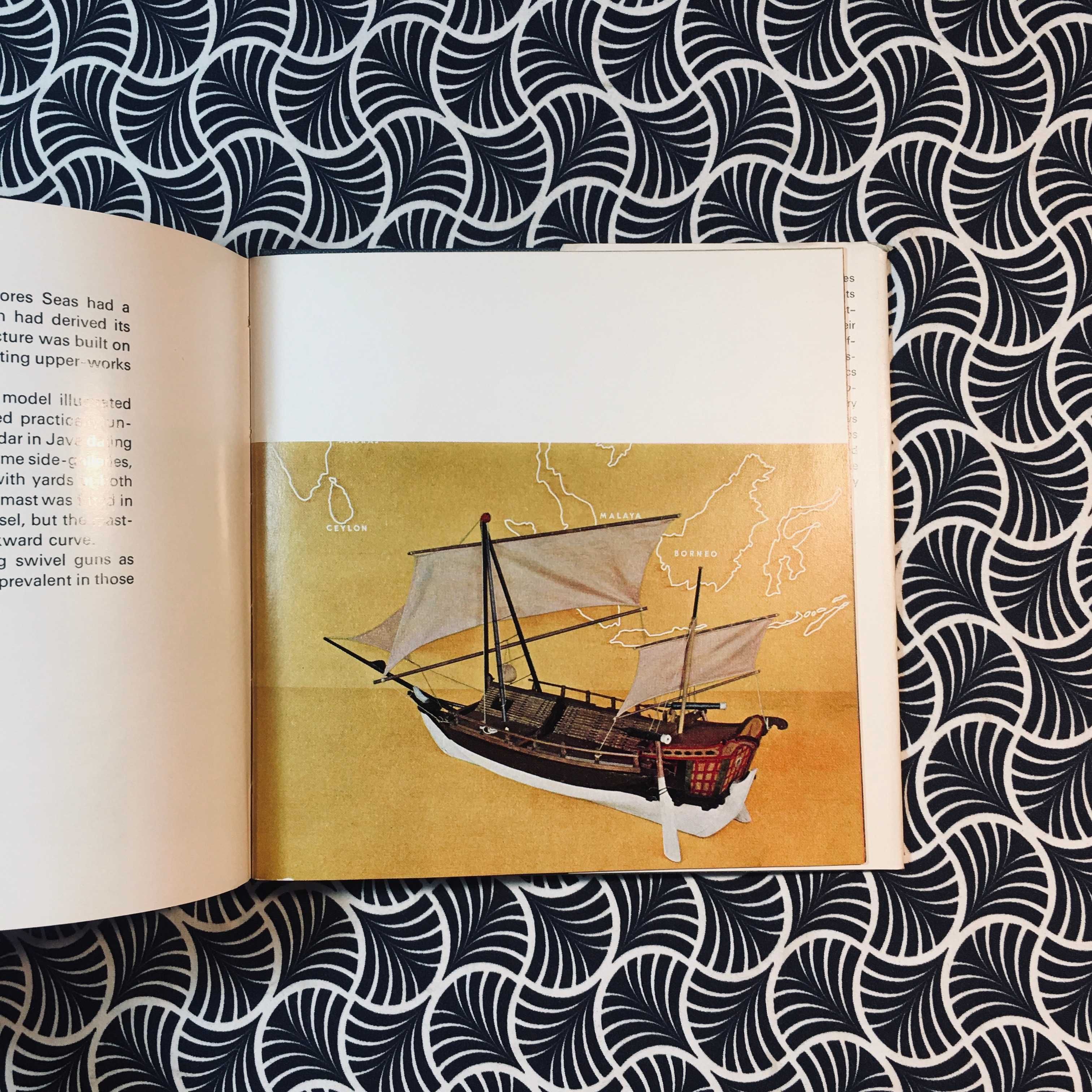 A Science Museum Illustrated Booklet Collection (12 vols.)