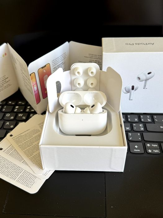 Бездротові навушники Apple AirPods Pro 2