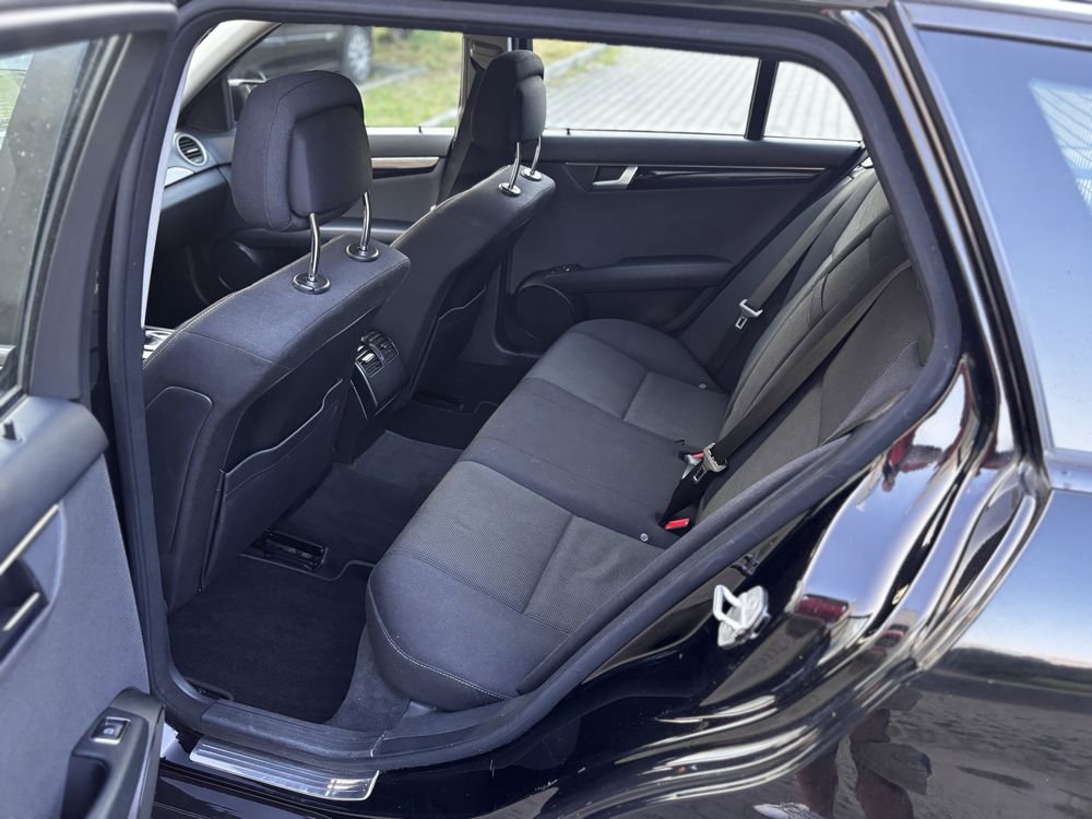Mercedes-Benz C180 BlueEFFICIENCY Automatik