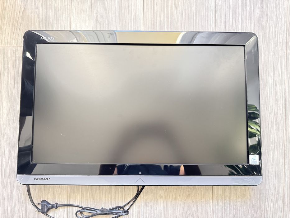 TV SHARP 24 cale LC-24LE220E