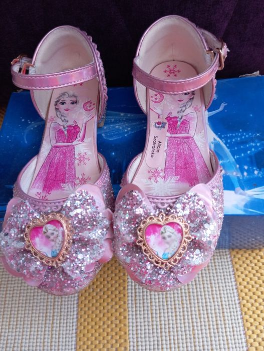Buty księżniczki z Krainy Lodu