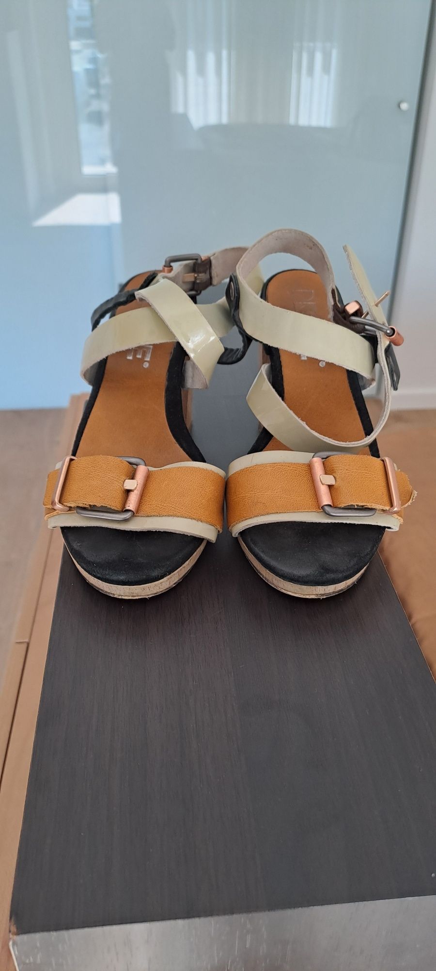 Sandalias enya dkode