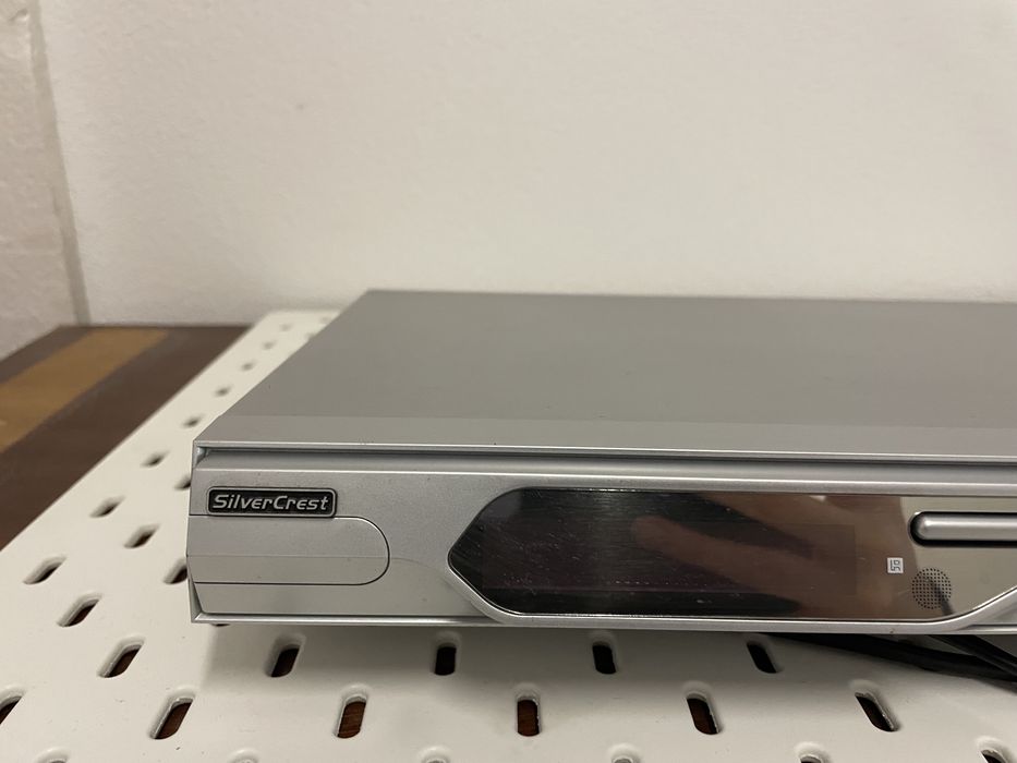 DVD SilverCrest + Televisão Samsung