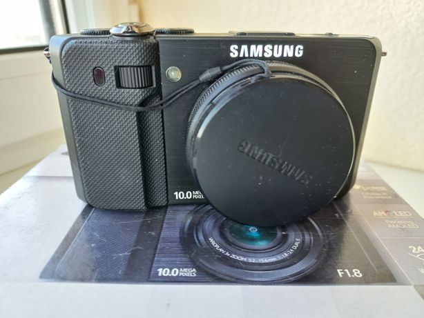 Samsung EX1 фотоаппарат