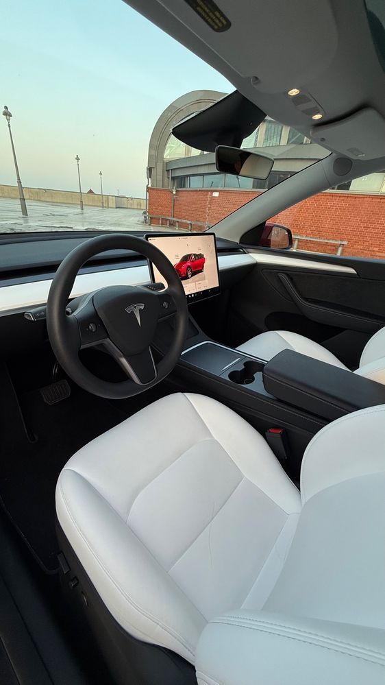 Tesla Y Tesla Model Y 2024 Dual Motor Long Range – Wersja LUX!