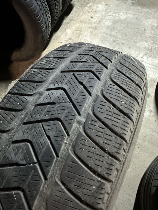 225/65 r17 4шт  Pirelli