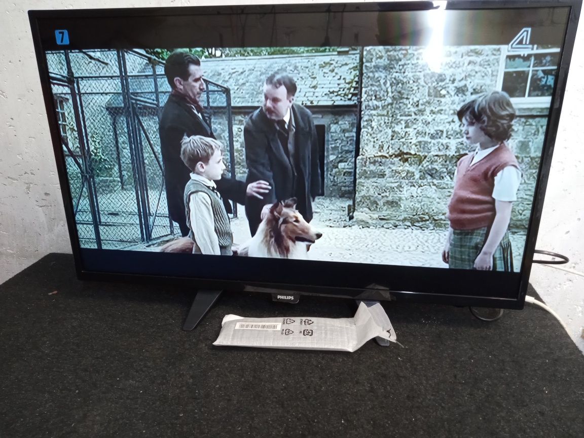 TV PHILIPS 32" 32PHH4101/88