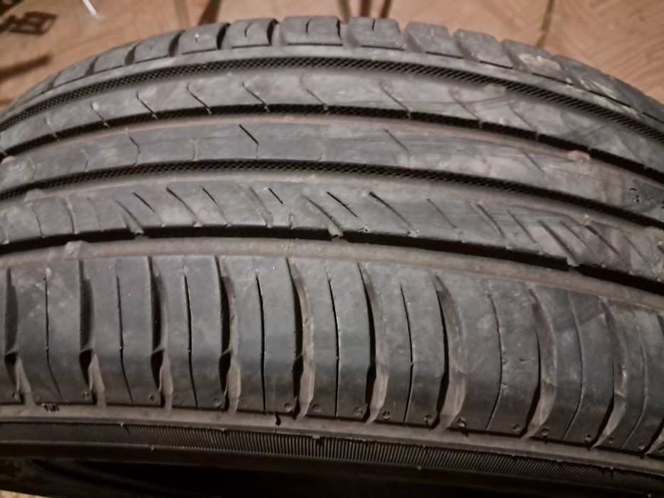 Продам резину Nokian Nordman SX2 185/65 R15