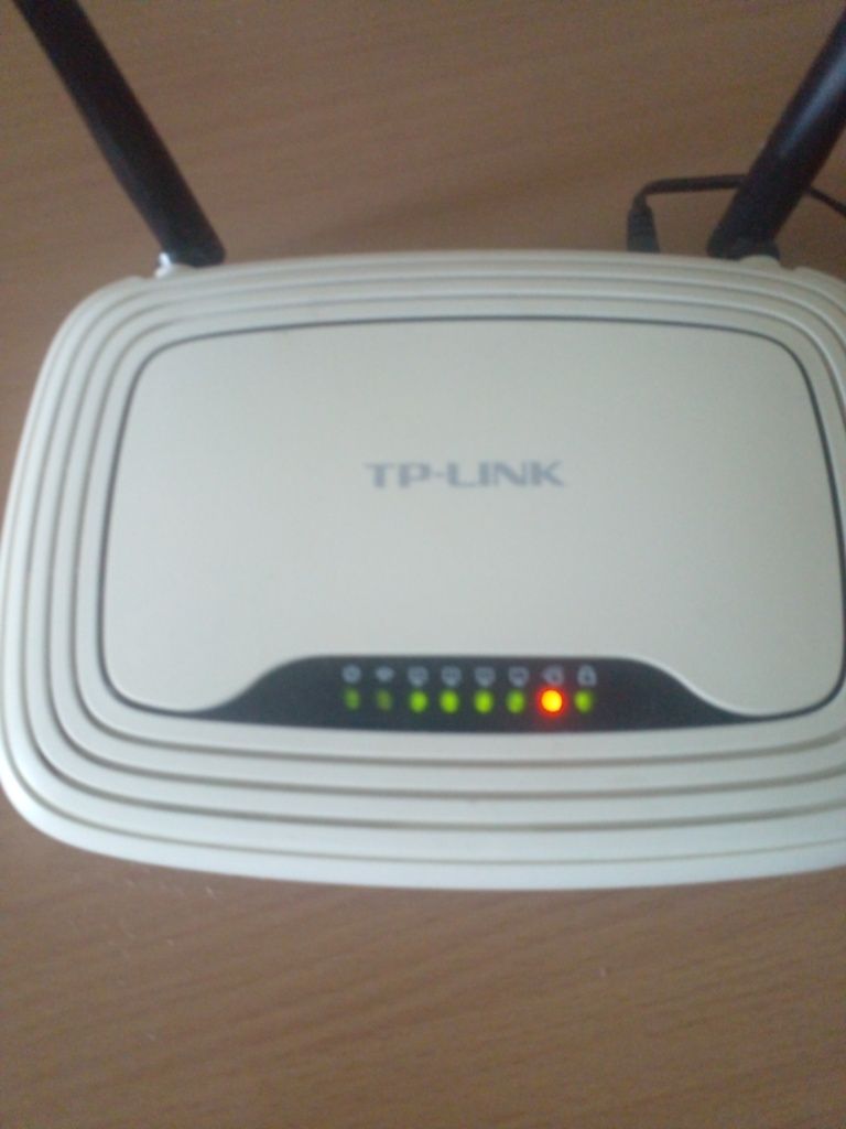Роутер TP-LINK WR-841N