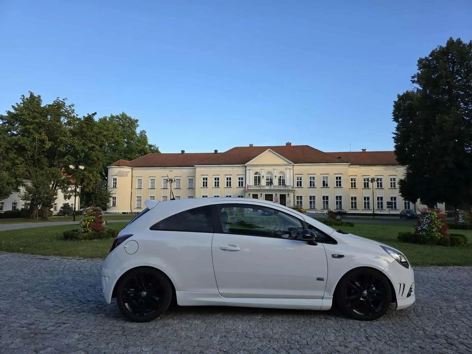 Opel Corsa Stan igła zapraszam do kontaktu