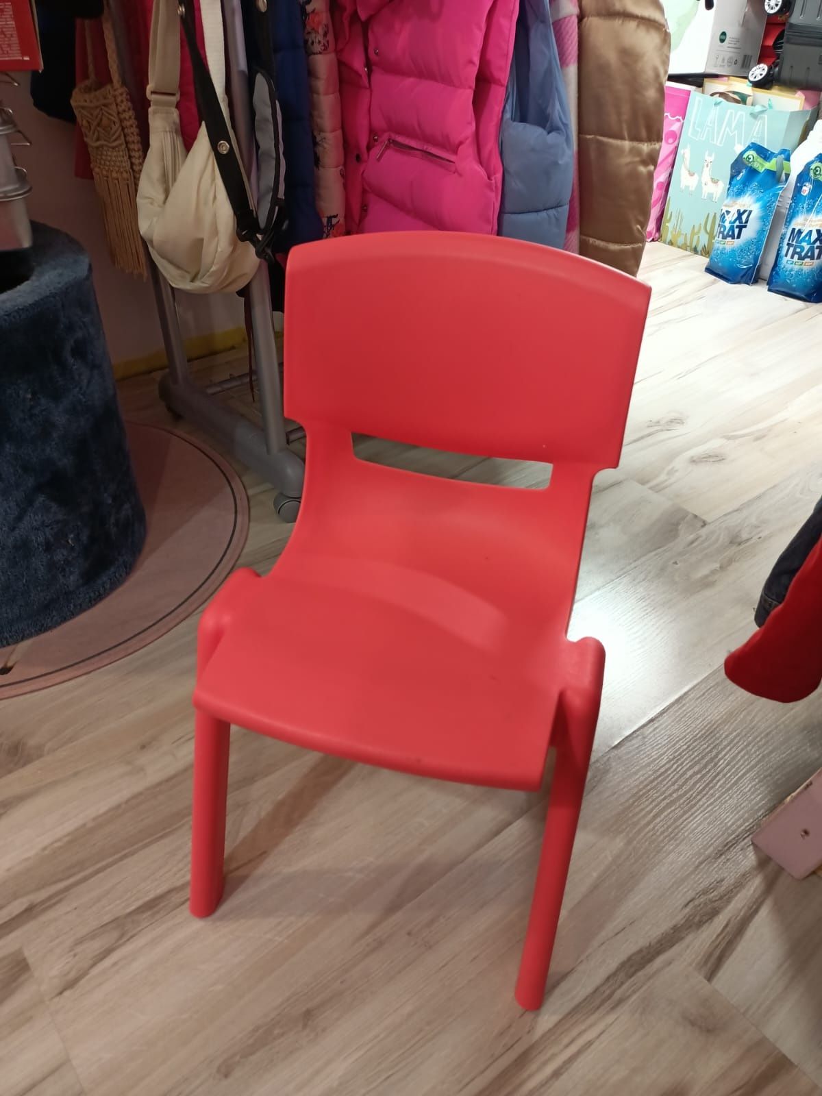 Krzesło Krzesełko dziecięce Ikea czerwone
