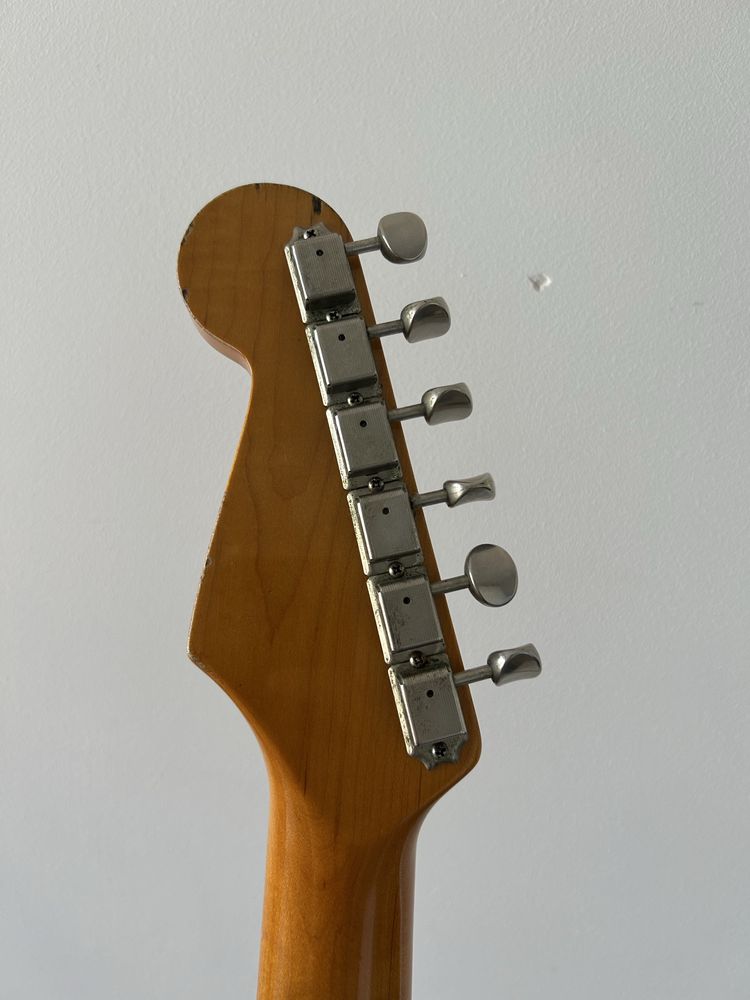 Gitara BUZZ yellowjacket relic fender stratocaster japan custom