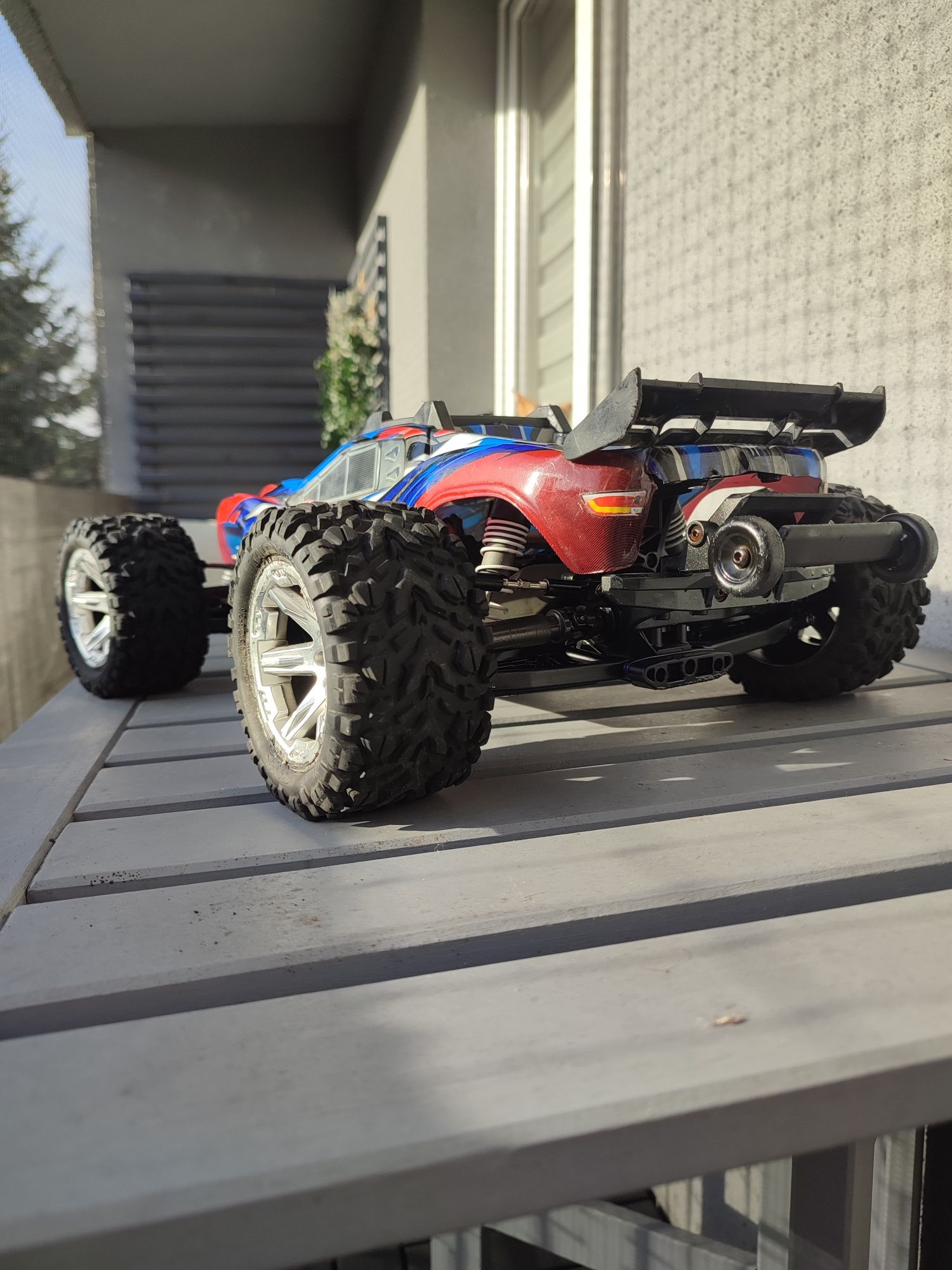 Traxxas Rustler V2 VXL 4x4 TSM 1:10