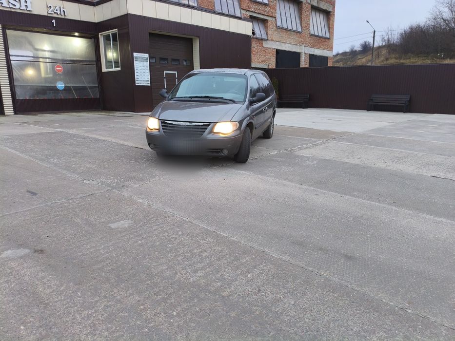 Продам Chrysler Voyager