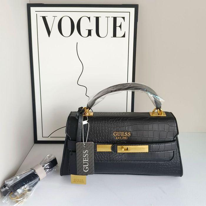 Сумочка GUESS нова!