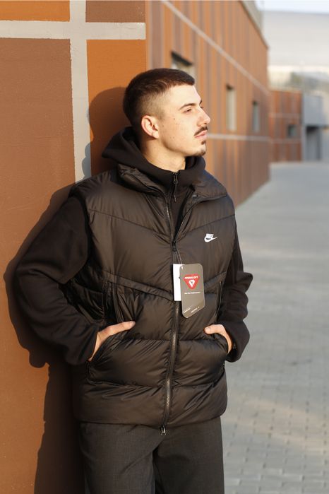 Жилетка Nike Storm-Fit Windrunner Primaloft безрукавка drill найк