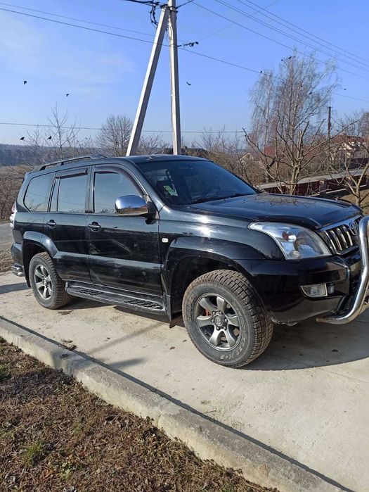 Продам автомобіль Toyota Land Cruiser Prado 2005