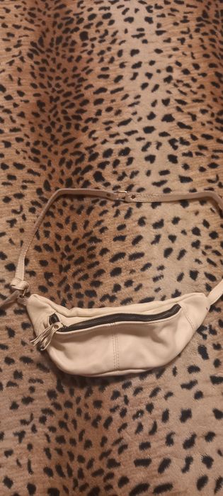 Продам кожаный женский рюкзак и различные женские сумочки