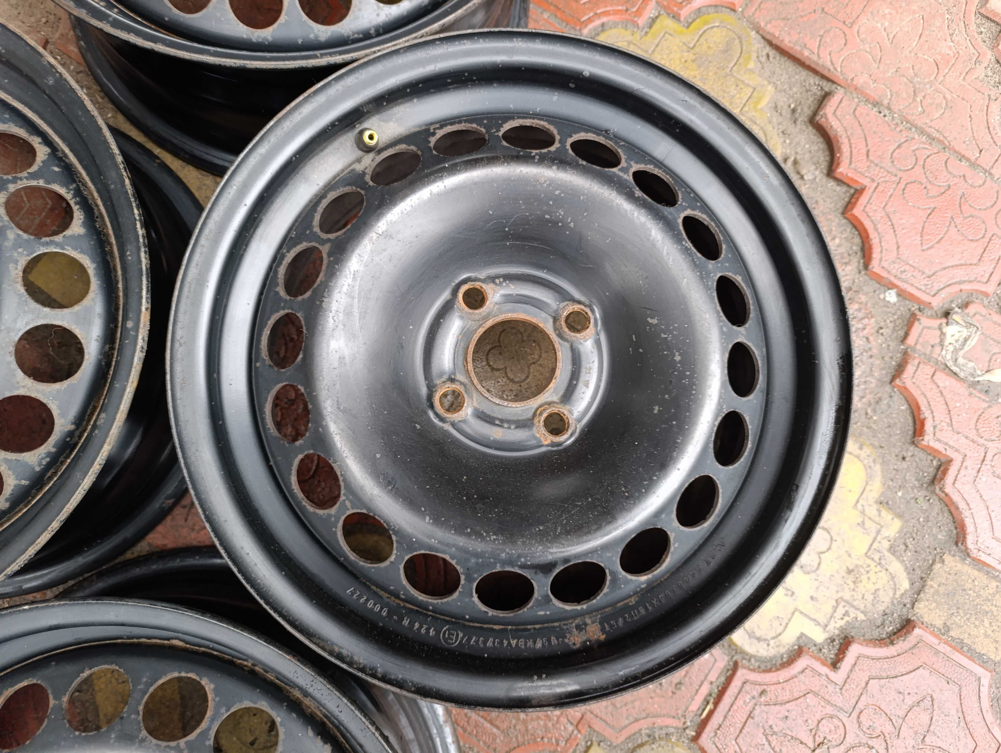 Диски стальні r15 4*100 Opel Corsa Vectra Astra Aveo Daewoo Lanos Sens