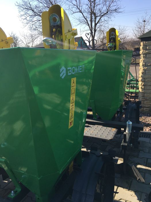 Картоплесаджалка 60