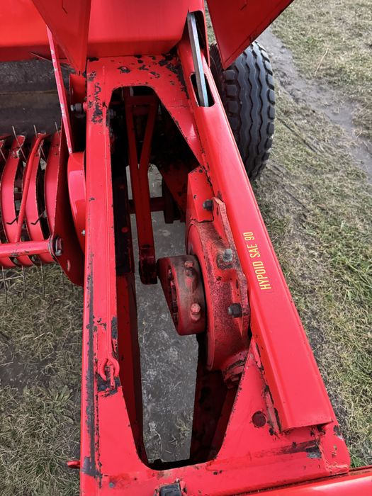 Прес підбирач Пресс-подборщик тюкопрес Велгер WELGER AP42 (AP430-400)