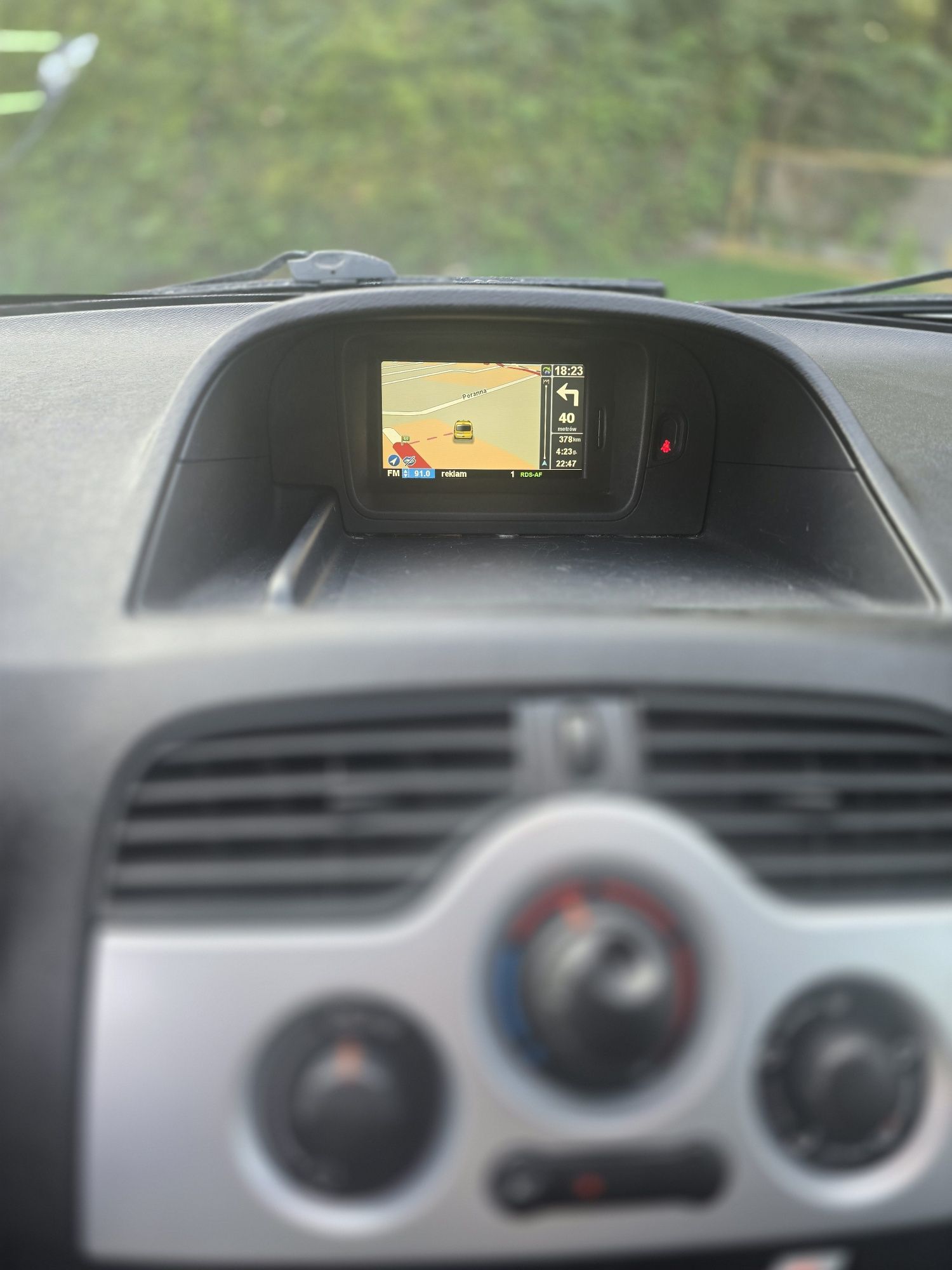 Sprzedam RENAULT Kangoo nawigacja klima