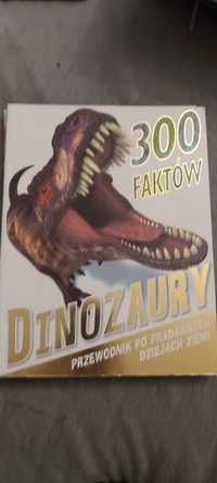 Książka dla dzieci. 300 faktów Dinozaury